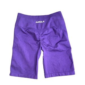 Aurola Shorts